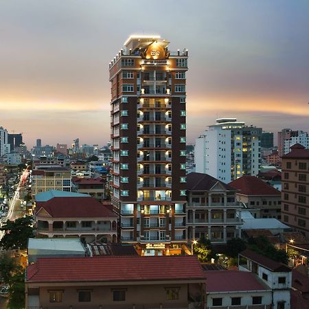 Queen Mansion Phnom Penh Eksteriør bilde